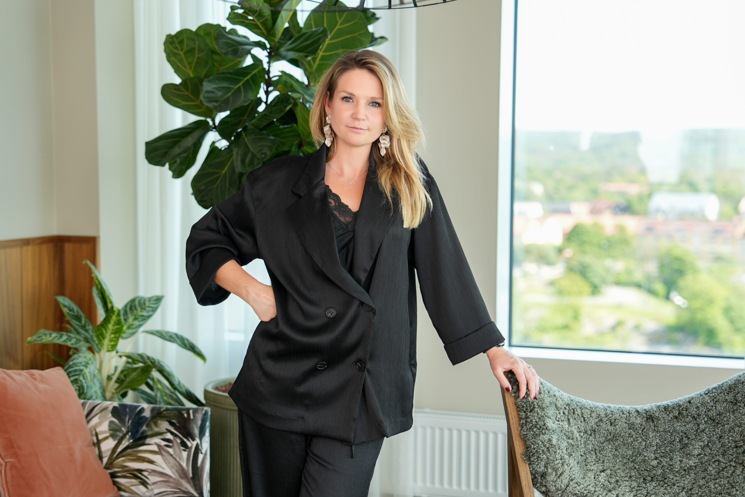 Emelie kliver in – relationsbyggare med lång erfarenhet av fastigheter och finansiering